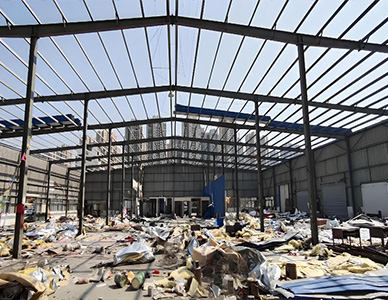1763452234371091.jpg 钢结构厂房回收1.jpg