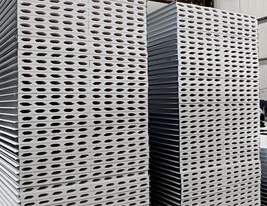 1765250002161424.jpg 玻镁夹芯彩钢板3.jpg